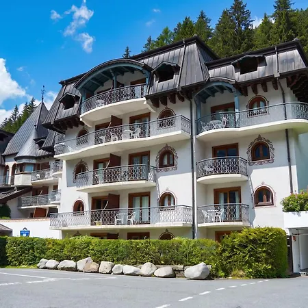 Le Cristal Mb6 View, Pool, Private Sauna, Parking & Wifi - Happy Appartamento *